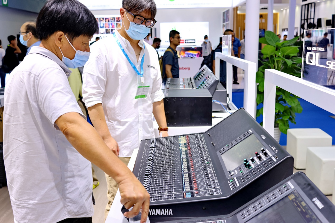 展会回顾 | 人生就是搏专业音响亮相第21届广州国际专业灯光、音响展览会！